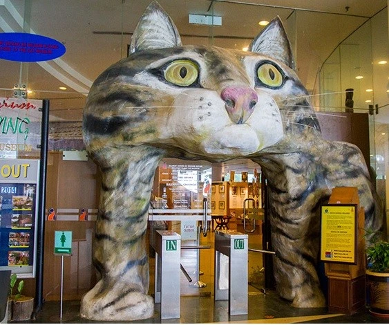 kuching-cat-museum