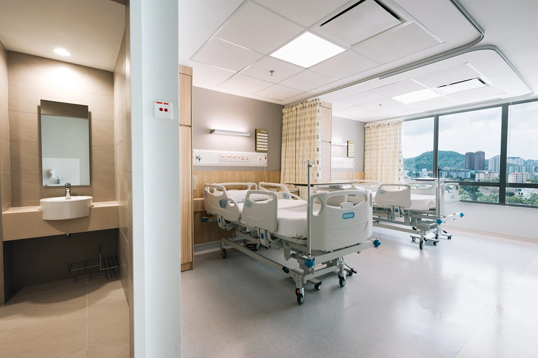 Peel_Wing_Two_bedded_Ward_3