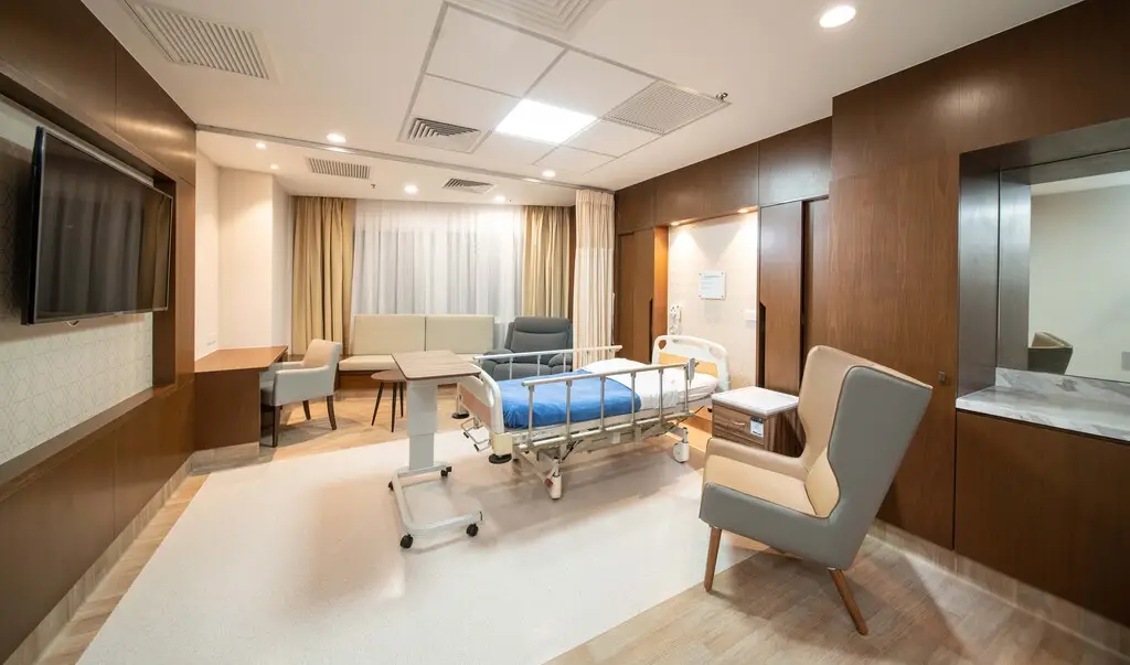 phak_deluxe_suitelow